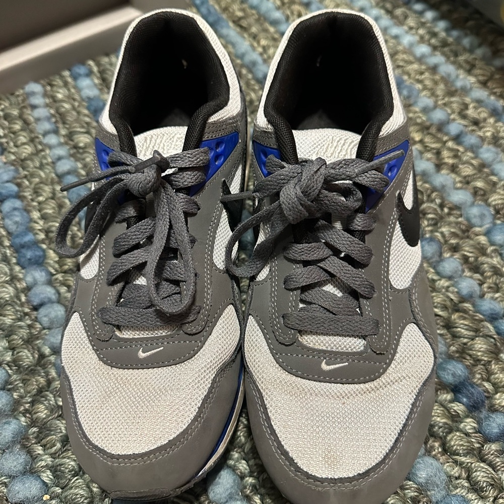 Nike Dual-Tone Gray and Blue Athletic Shoes